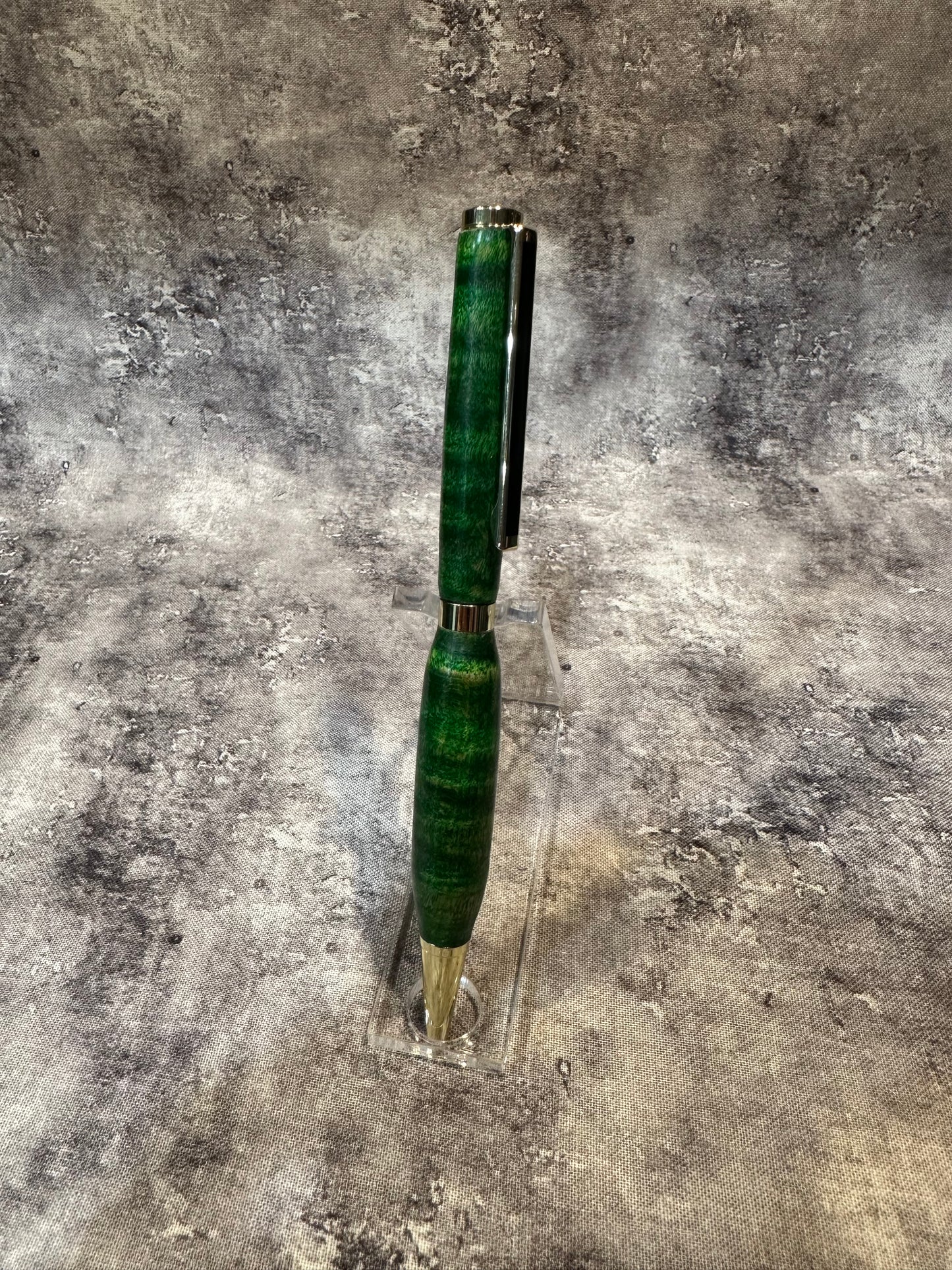 Green Figured Maple Twist-to-Retract Pen