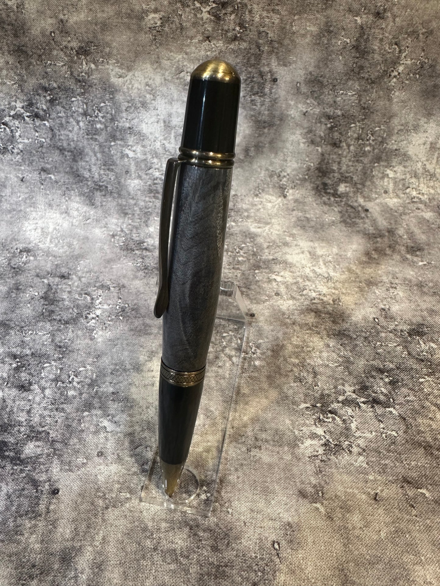 Blue-Gray Figured Maple Twist-to-Retract Pen